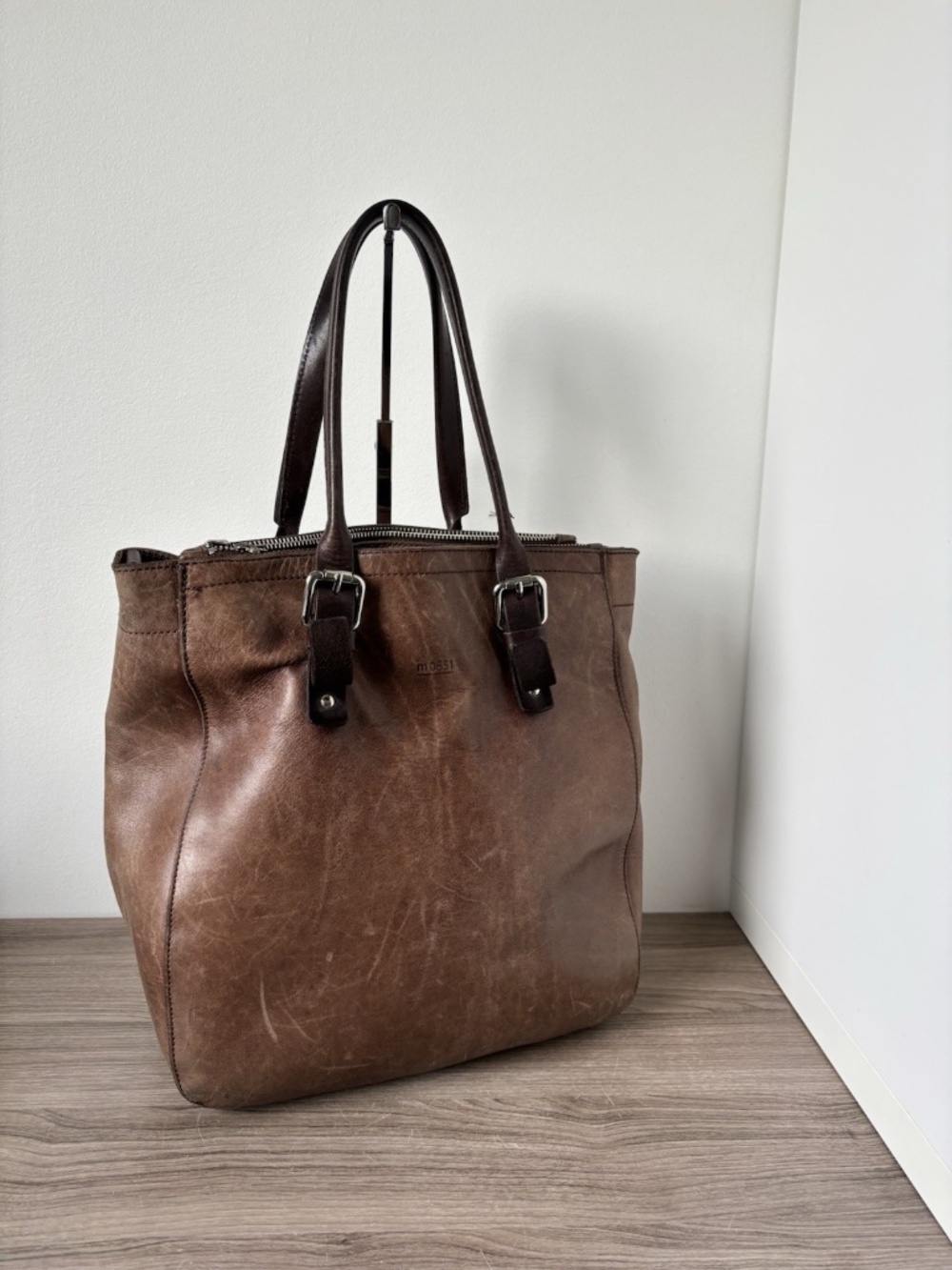 M0851 Handbag Brown 100% Leather *Made In Canada*❤️